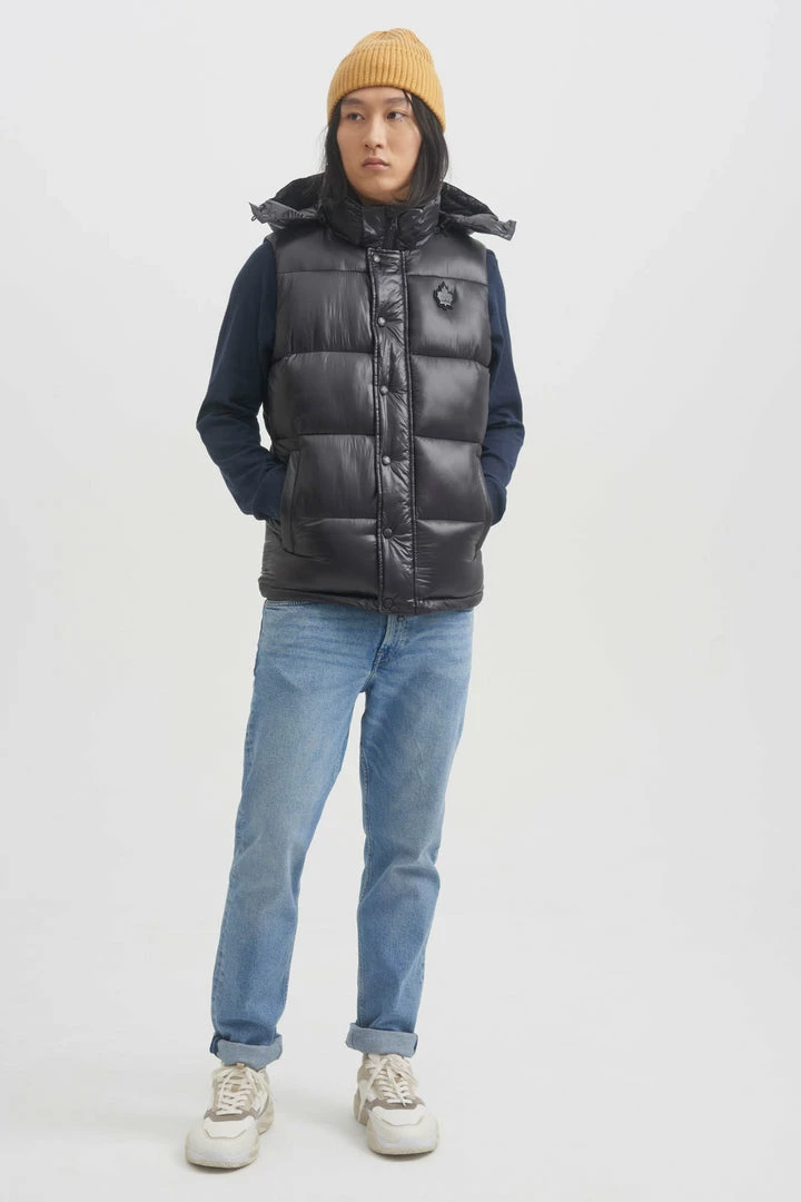 Toboggan Canada ALEX VEST New Arrivals