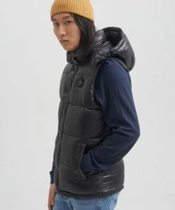 Toboggan Canada ALEX VEST New Arrivals