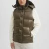 Toboggan Canada ALEX VEST New Arrivals