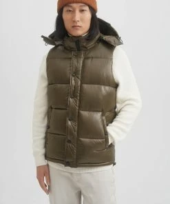 Toboggan Canada ALEX VEST New Arrivals